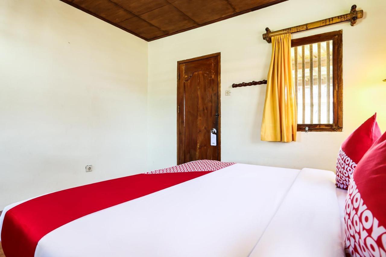 Oyo 90893 Mimpi Bungalows Kuta Lombok Exterior foto
